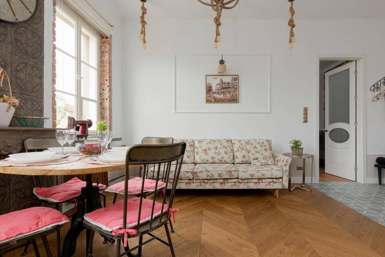 Apartment On The Warsaw Square By Noclegi Renters מראה חיצוני תמונה